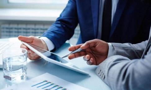 在廣州注冊公司時我們應(yīng)該如何確定經(jīng)營范圍呢？